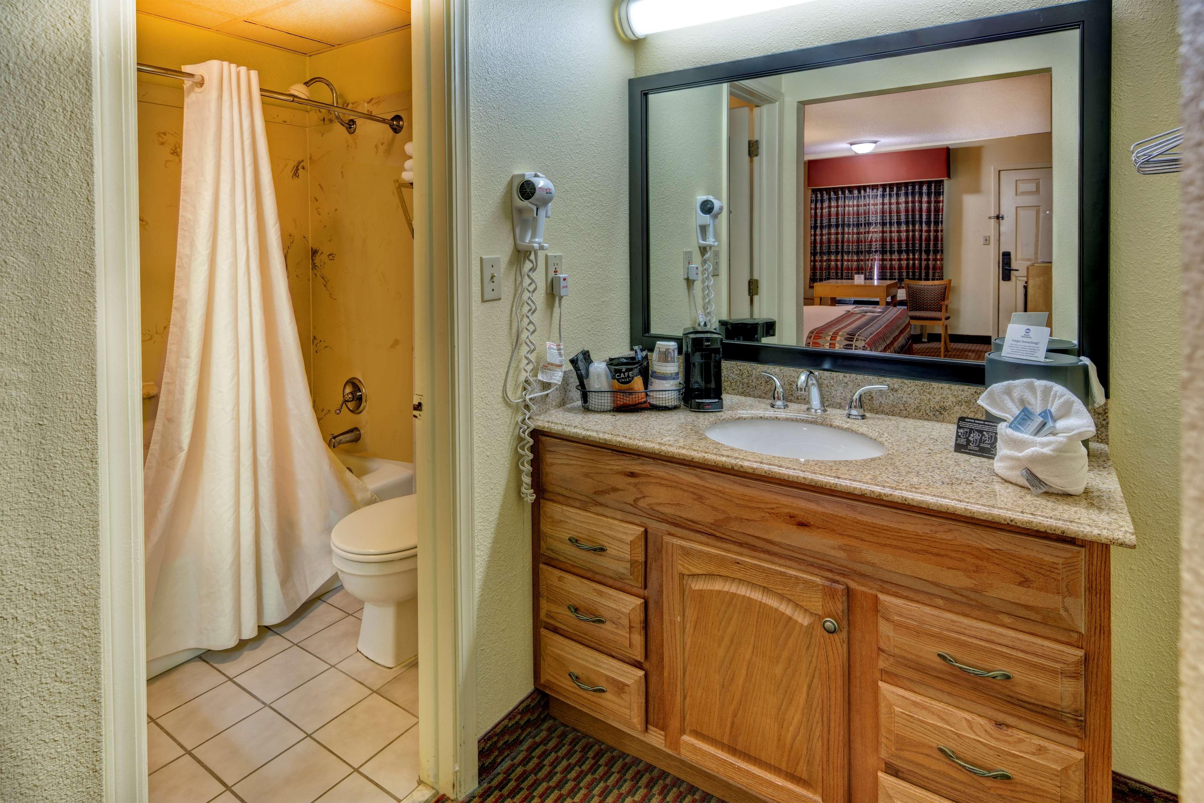 Best Western Inn Russellville Εξωτερικό φωτογραφία