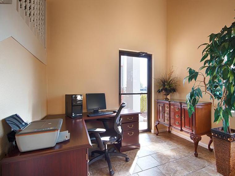 Best Western Inn Russellville Εξωτερικό φωτογραφία