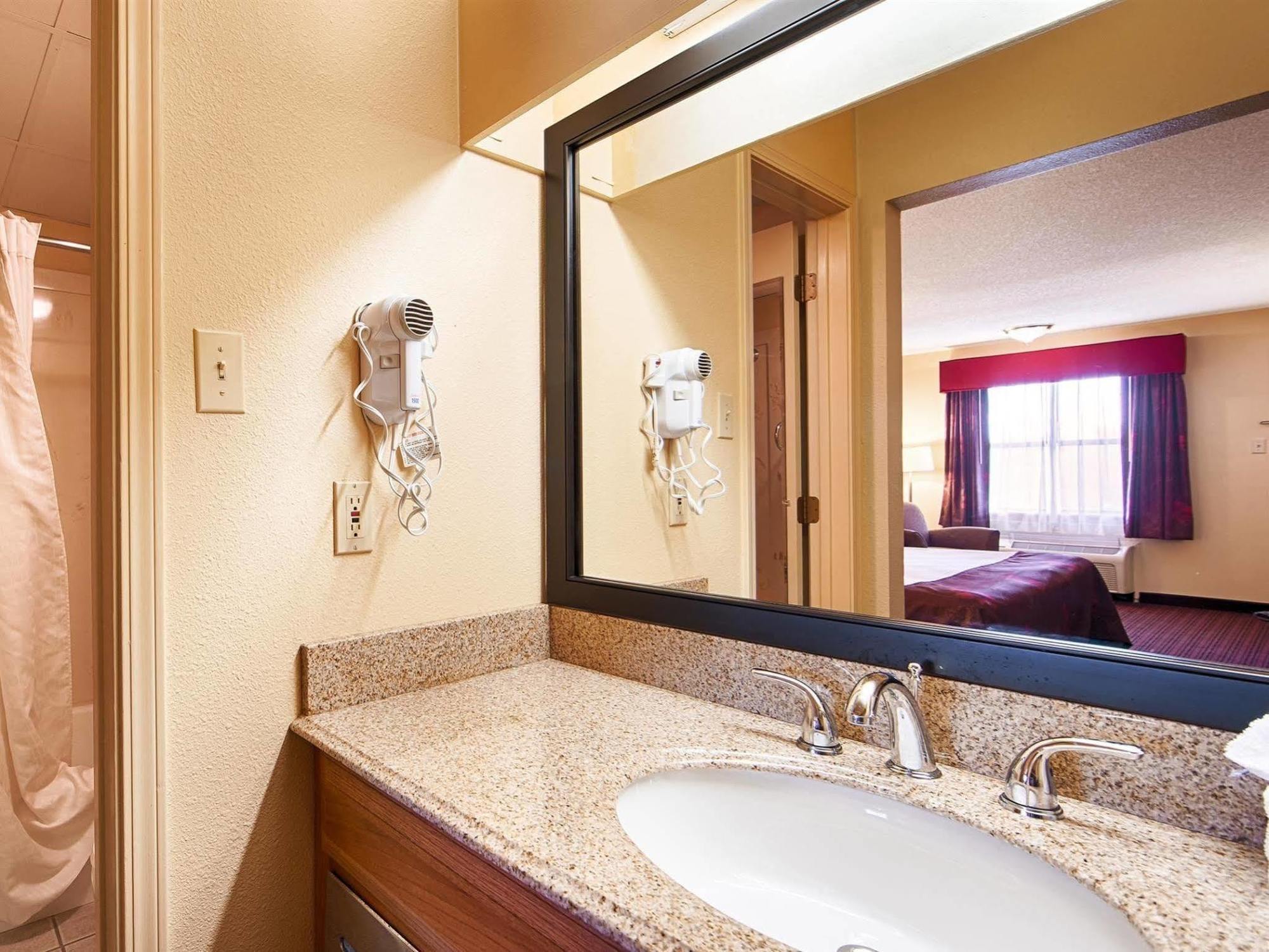 Best Western Inn Russellville Εξωτερικό φωτογραφία